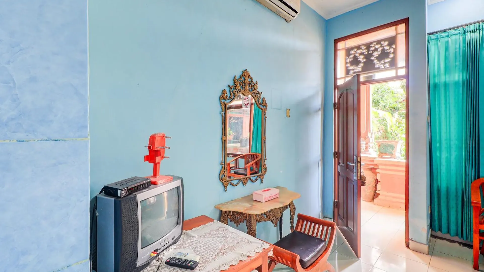 Oyo Danawa House Ξενοδοχείο Ντενπασάρ 4*,  Ινδονησία
